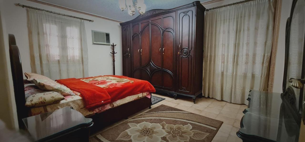 Comfy 3 Bedrooms In 87 * Cairo